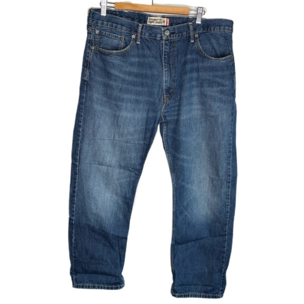 Levis 505 Straight Fit  40/30